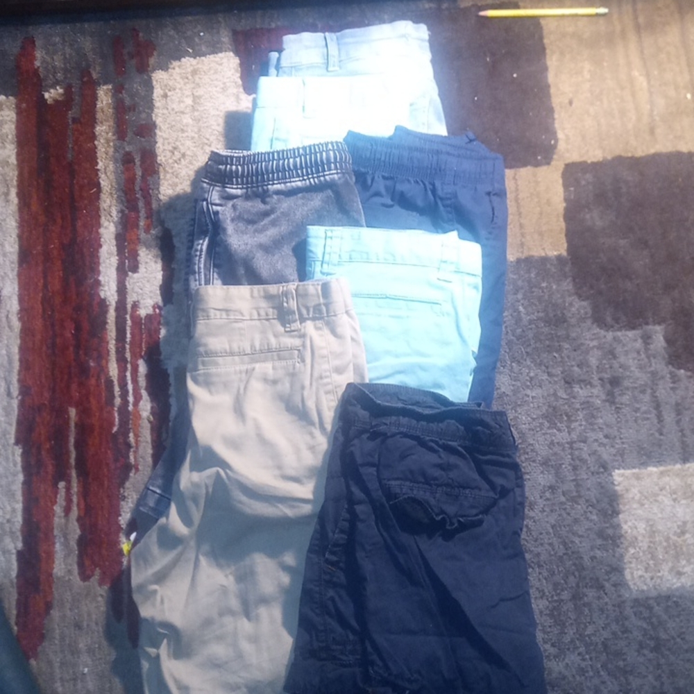 7 pairs of shorts